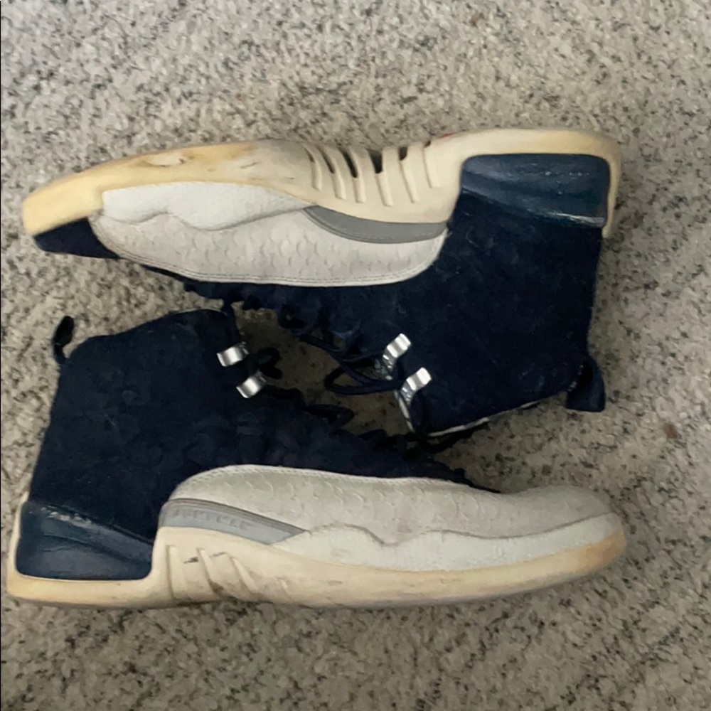Jordan 12 “International Flight”